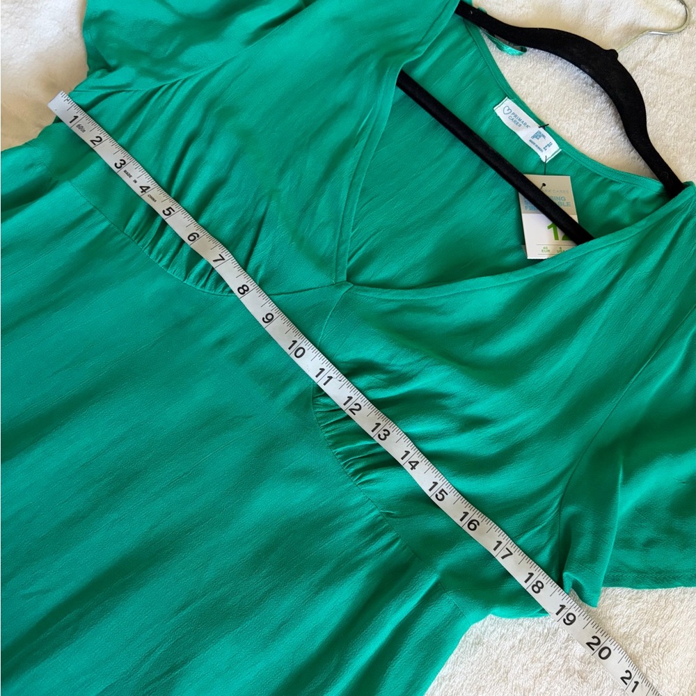 Primark Care Vibrant Green V-Neck Dress, Short‎ Bell Sleeve Sz 8 - Picture 5 of 8